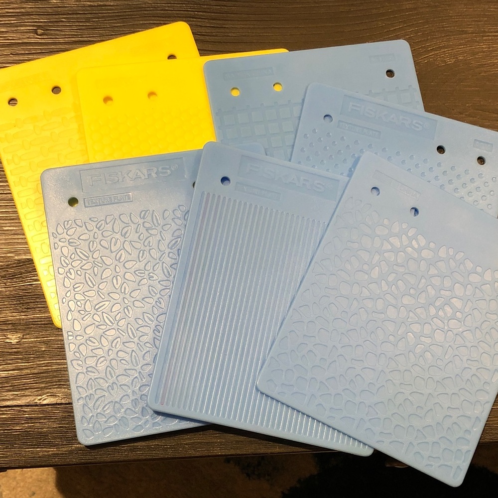 Fiskars Double Sided Texture Plates (set of 7)